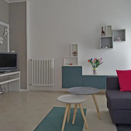 Alyna Apartment