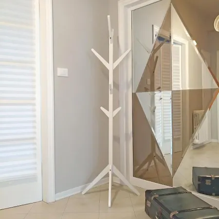 Apartment Alyna Gardone Riviera