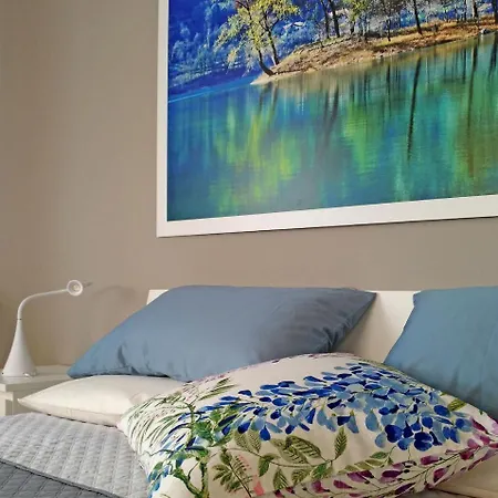 Alyna Apartment