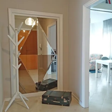 Alyna Apartment