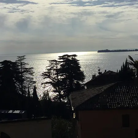 Apartment Alyna Gardone Riviera